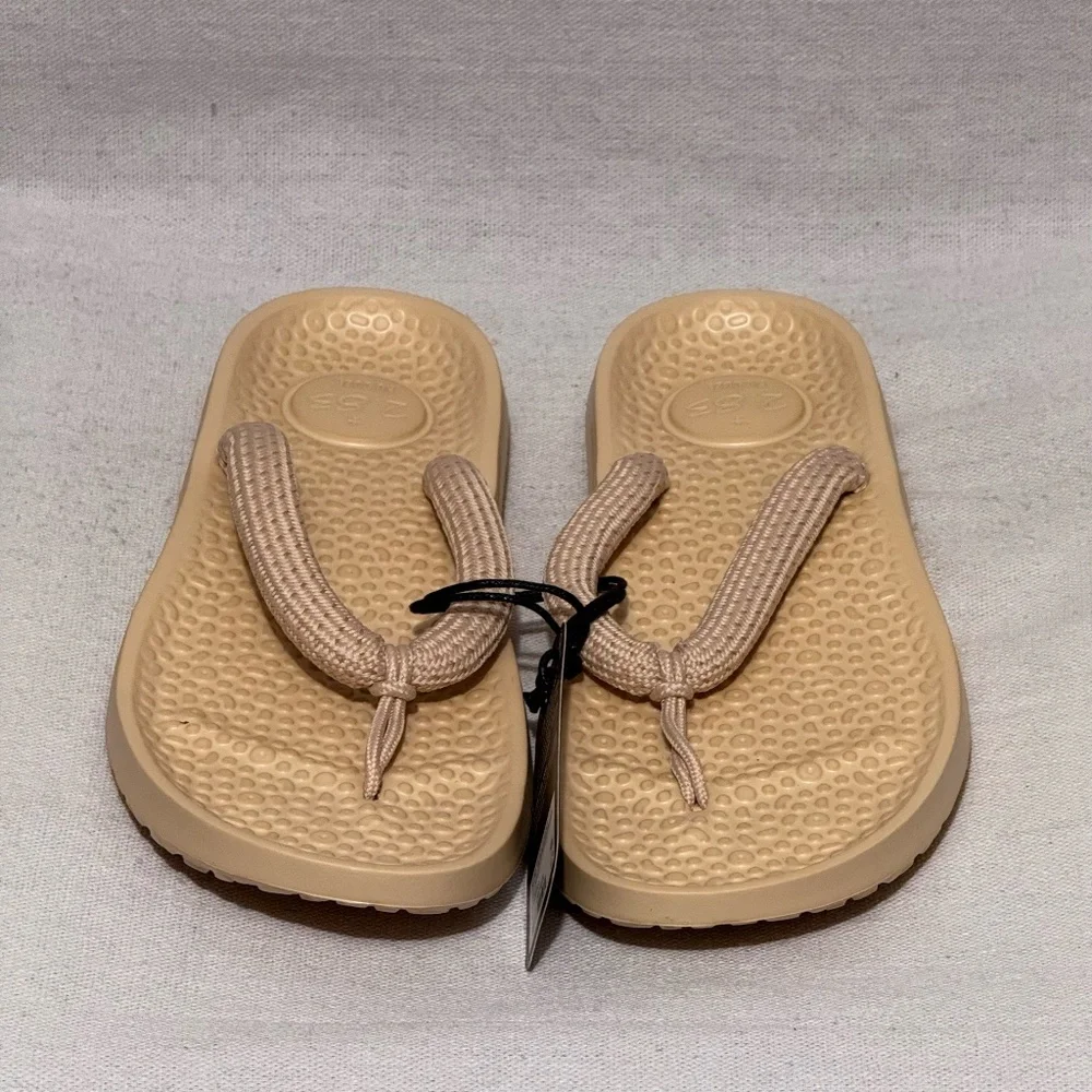 NWT Allbirds Sugar Zeffer 2 - size W12/M10